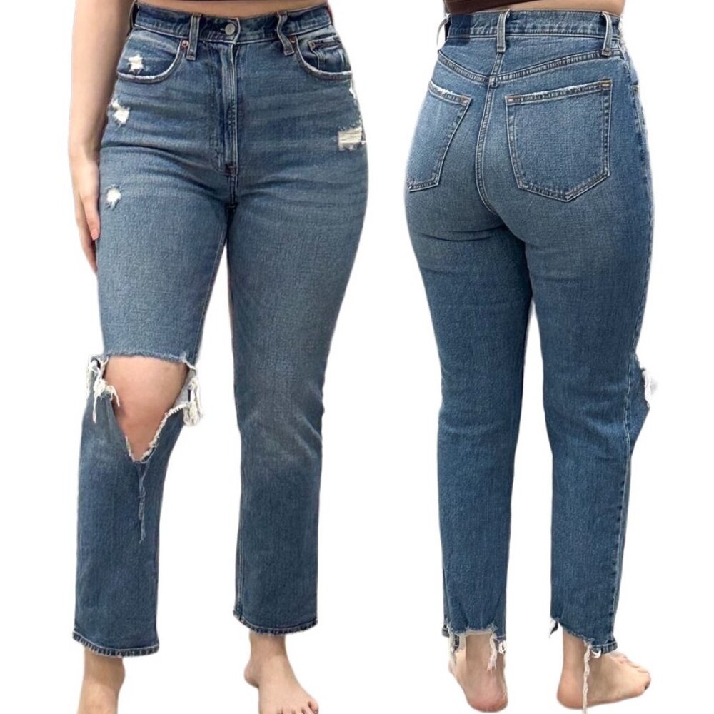 Abercrombie & Fitch The Ankle Straight Ultra High Rise Jeans in Medium Wash